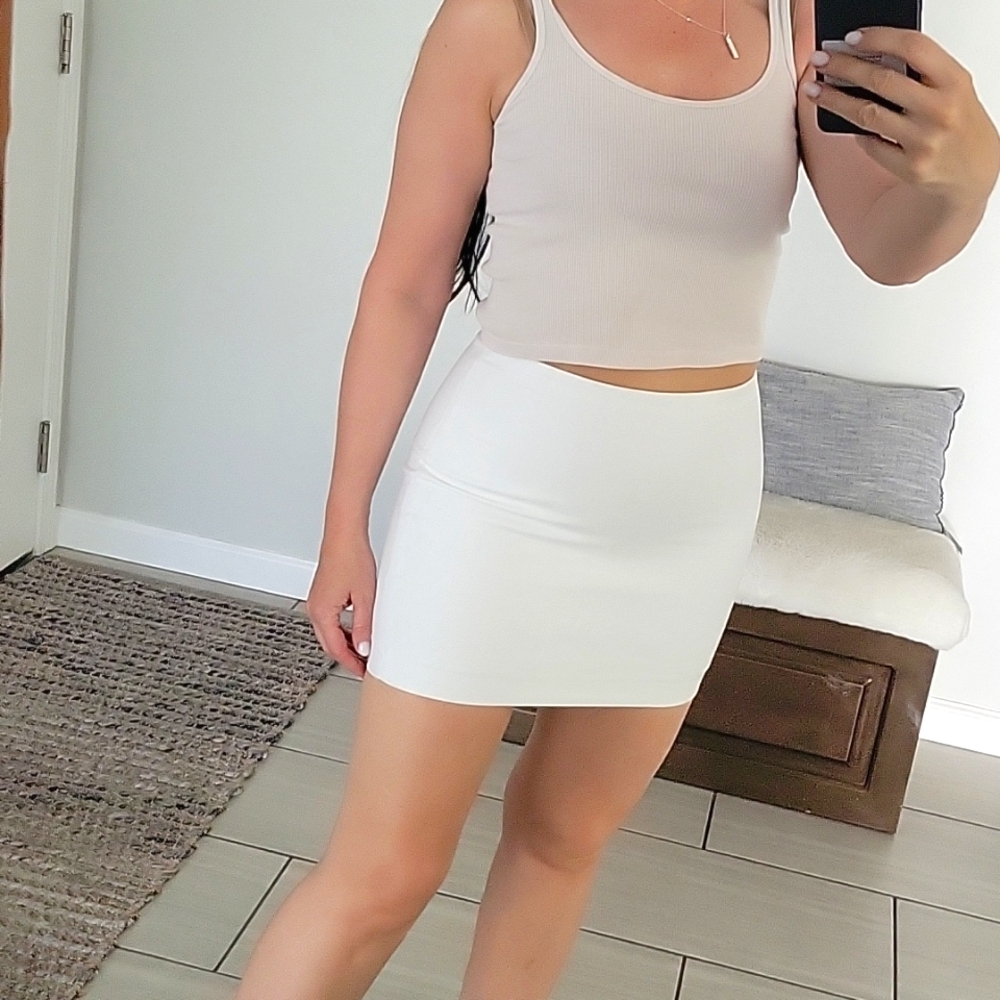 Express womens skirts - Picture 1 of 11